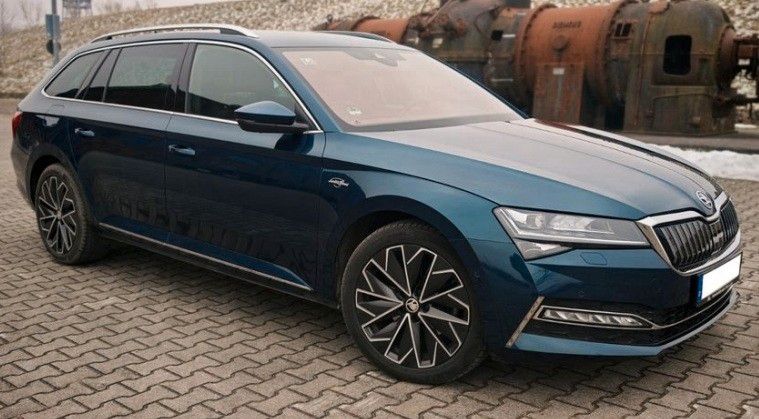 Skoda Superb 95.000 km 21.499 &euro; Gadenstedt 31246