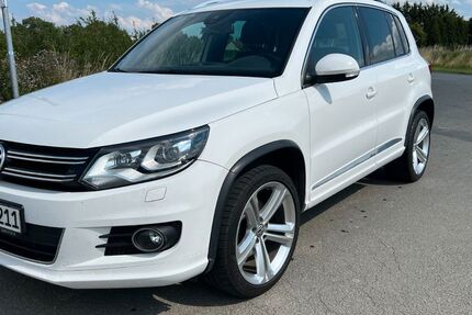 VW Tiguan 182.000 km 11.300 &euro; Hohenhameln 31249