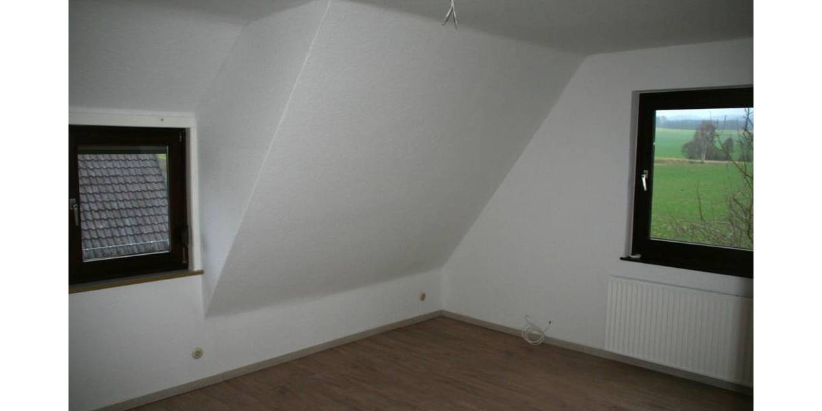 Mehrfamilienhaus, Wohnhaus Bad Salzdethfurt ST Östrum Detfurth - 6 Zimmer, 135 m&sup2;, 209.000&euro; | Angebot:26026932