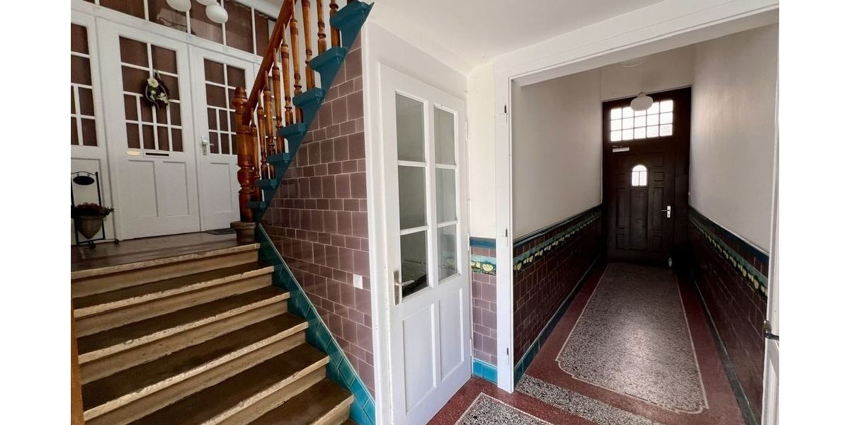 Großzügige 5-Zimmer-Altbauwohnung - Etagenwohnung Hildesheim Süd | Angebot:27350895