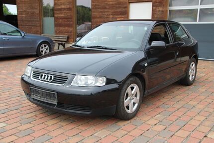 Audi A3 247.120 km 2.400 &euro; Lehrte-Ahlten (5min vom BAB-Kreuz A2/A7) 31275