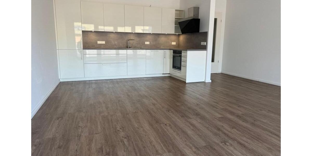 Etagenwohnung Peine - 3 Zimmer, 93 m&sup2;, 977&euro; | Angebot:23871052