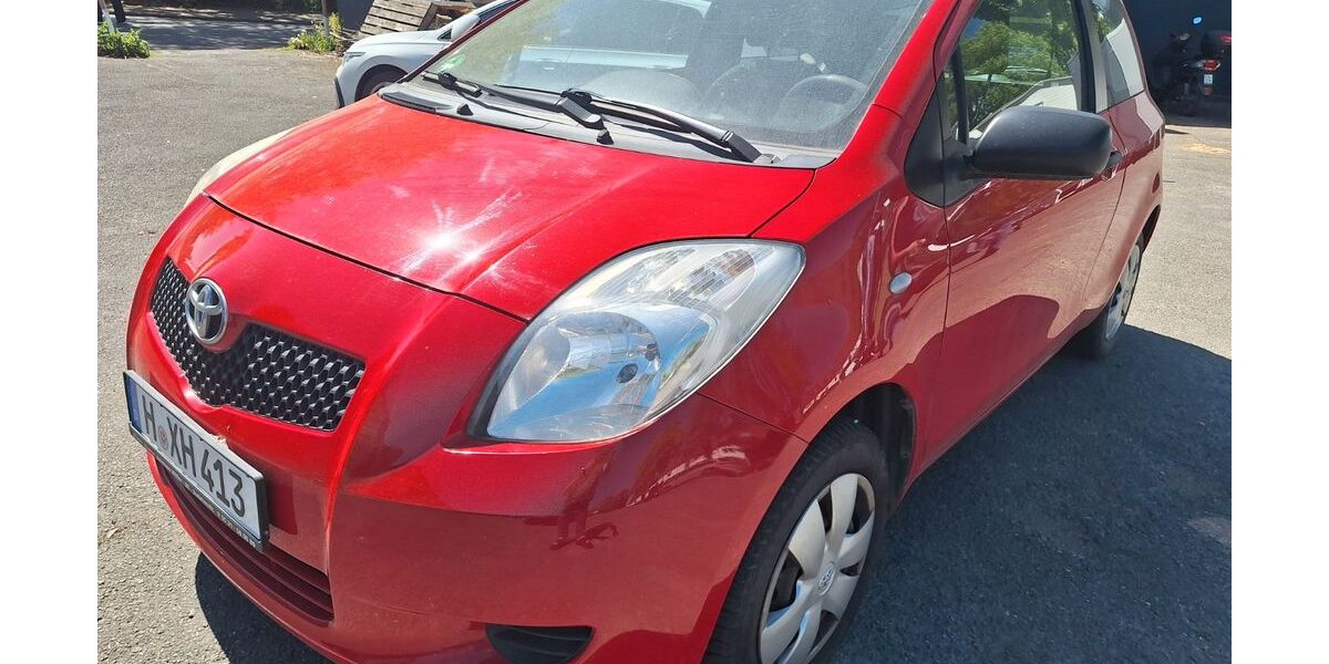Toyota Yaris 126.000 km 2.150 &euro; Pattensen 30982
