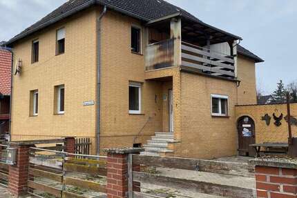 Haus Peine - 8 Zimmer, 152 m&sup2;, 175.000&euro; | Angebot:24873321