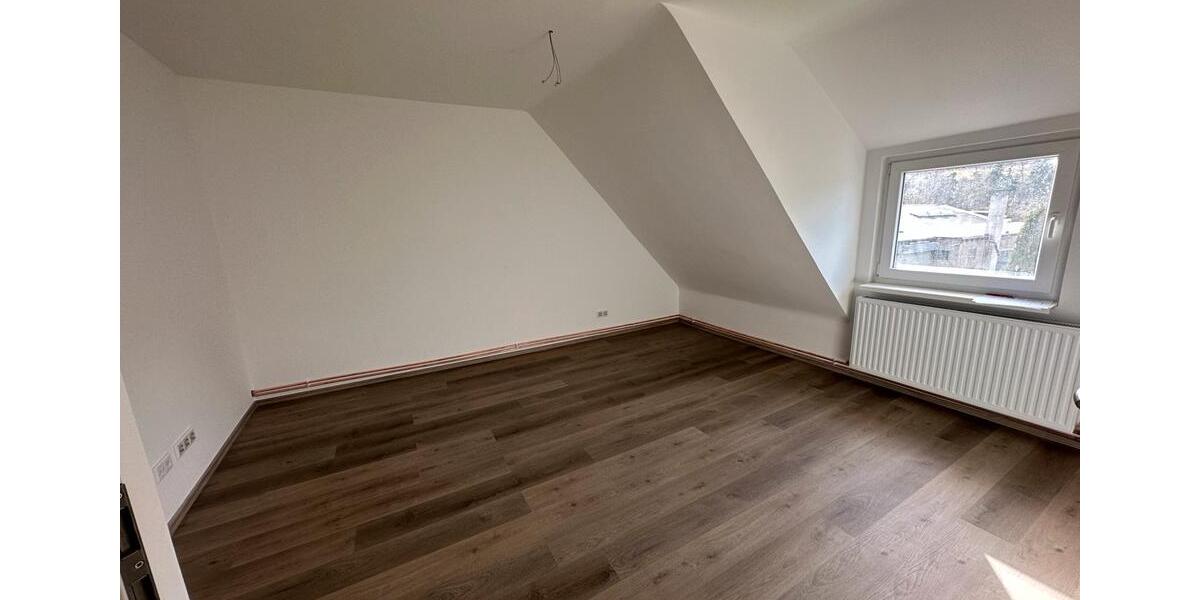 Dachgeschoßwohnung Alfeld (Leine) - 2 Zimmer, 60 m&sup2;, 480&euro; | Angebot:25283095