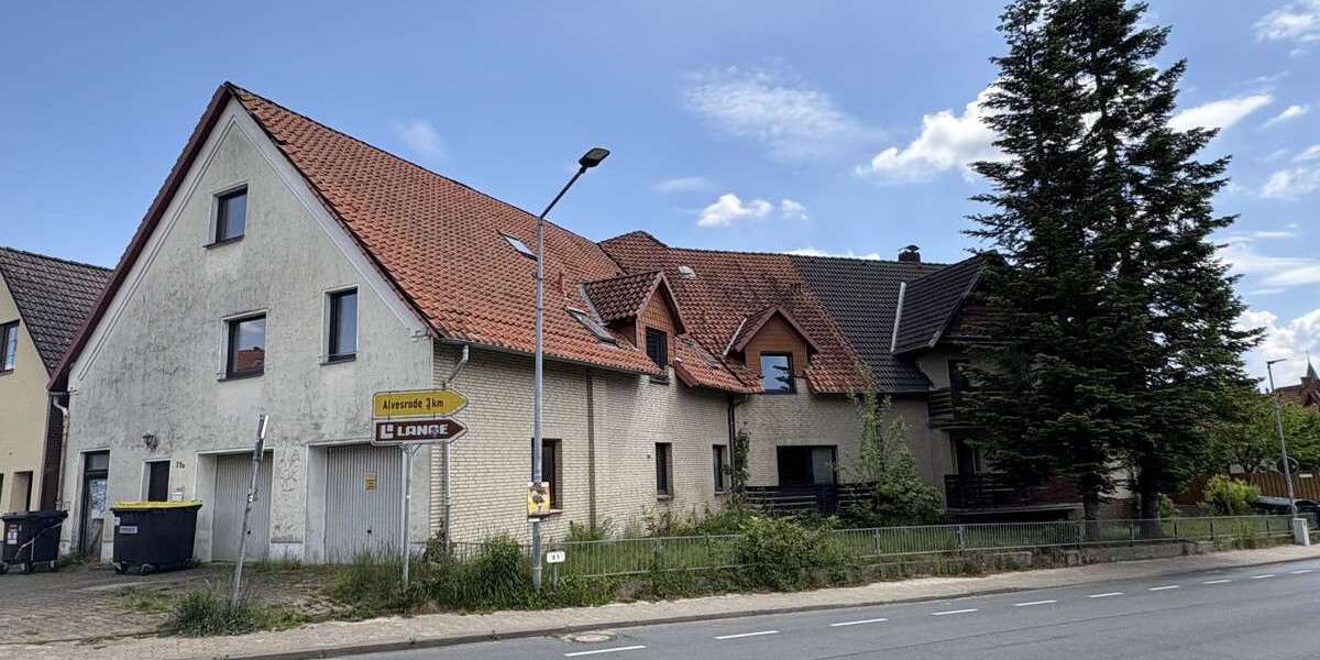 Einfamilienhaus Springe / Völksen Völksen - 18 Zimmer, 484 m&sup2;, 800.000&euro; | Angebot:20964512