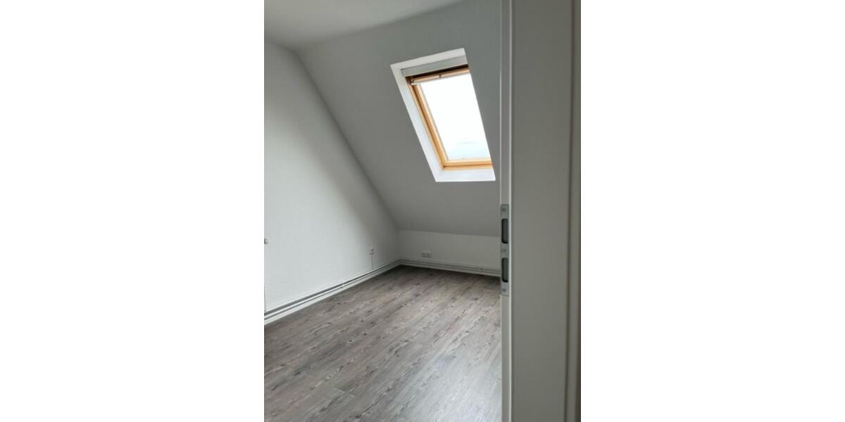 Dachgeschoßwohnung Hildesheim Itzum-Marienburg - 2 Zimmer, 60 m&sup2;, 540&euro; | Angebot:25182824