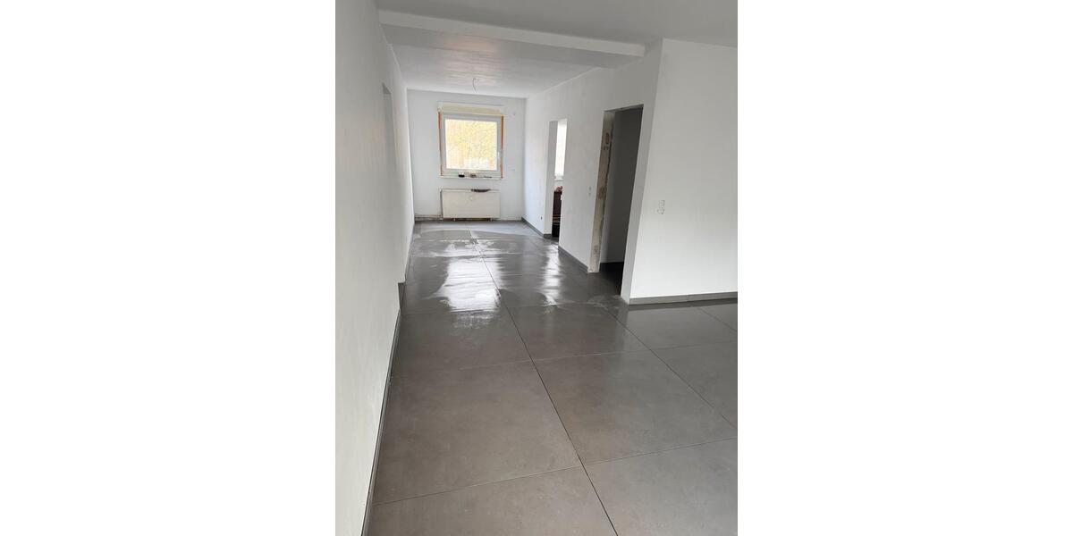 Etagenwohnung Laatzen - 3 Zimmer, 78 m&sup2;, 1.100&euro; | Angebot:25857232