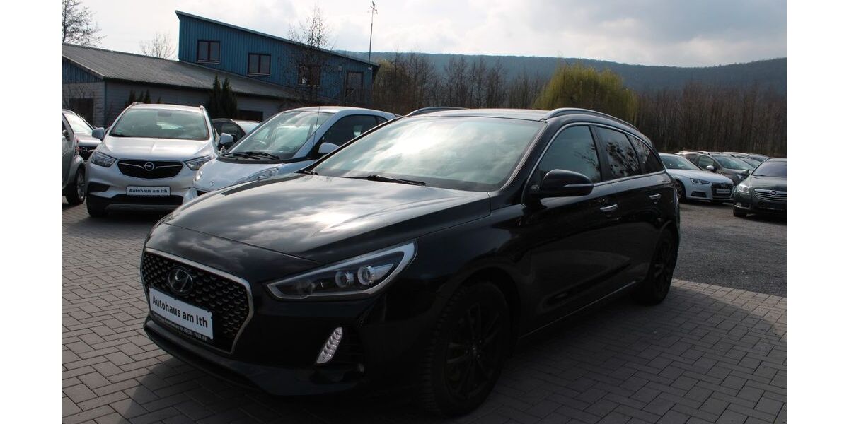 Hyundai i30 199.975 km 9.490 &euro; Coppenbrügge 31863