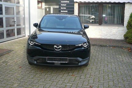 Mazda MX-30 13.595 km 23.900 &euro; Salzgitter 38228