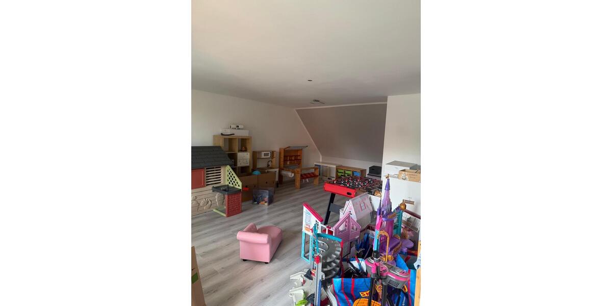 Reihenhaus Lehrte - 5 Zimmer, 155 m&sup2;, 1.450&euro; | Angebot:26495786