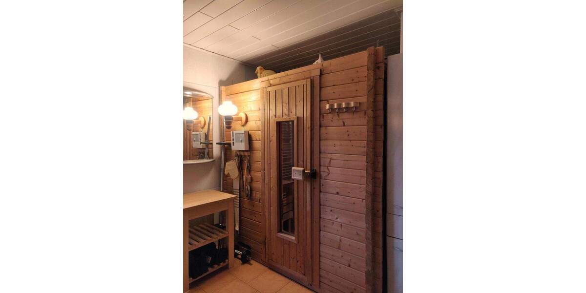 Einfamilienhaus Wennigsen - 7 Zimmer, 244 m&sup2;, 580.000&euro; | Angebot:25718926