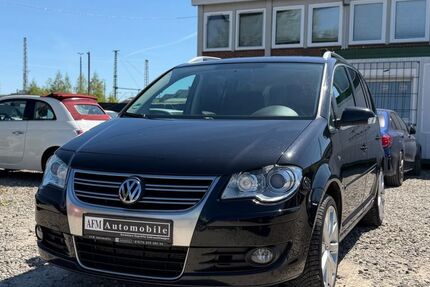 VW Touran 215.500 km 5.699 &euro; Hildesheim 31137