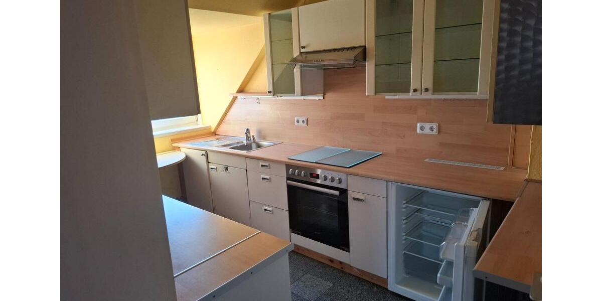 Dachgeschoßwohnung Hannover Döhren-Wülfel - 3 Zimmer, 77 m&sup2;, 285.000&euro; | Angebot:26693278