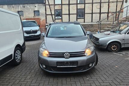 VW Golf 263.000 km 1.150 &euro; Springe 31832