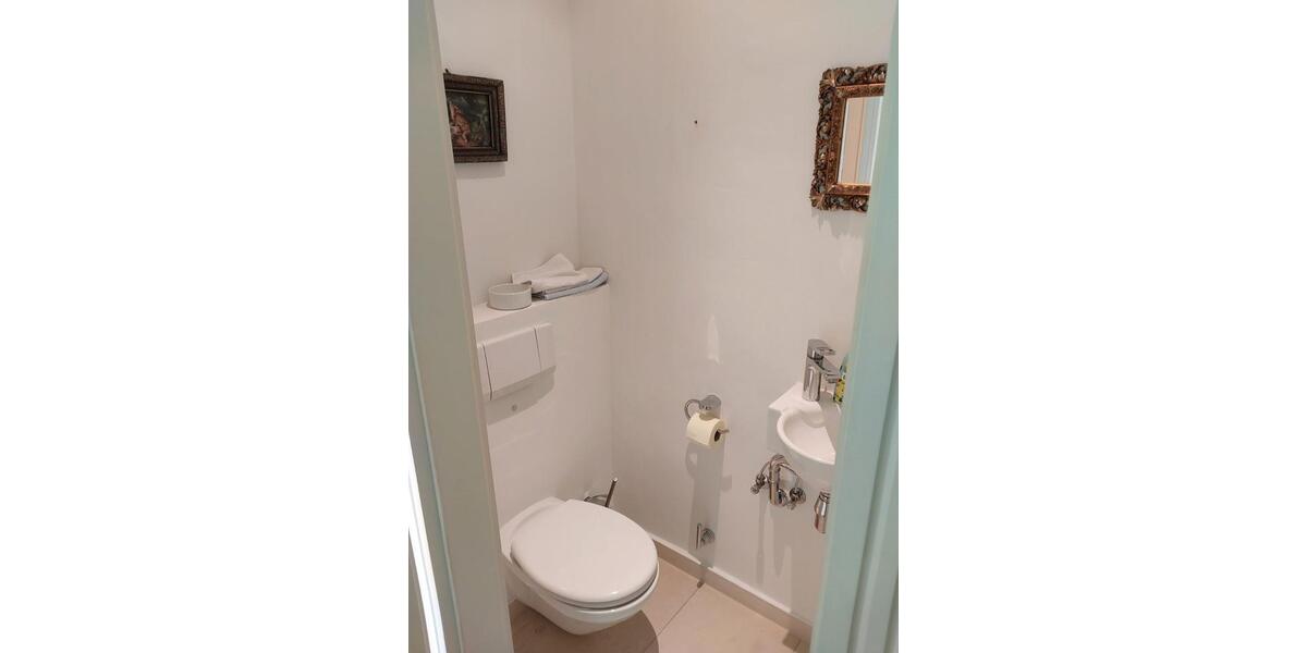 Etagenwohnung Hildesheim - 3.5 Zimmer, 225 m&sup2;, 2.150&euro; | Angebot:25917977