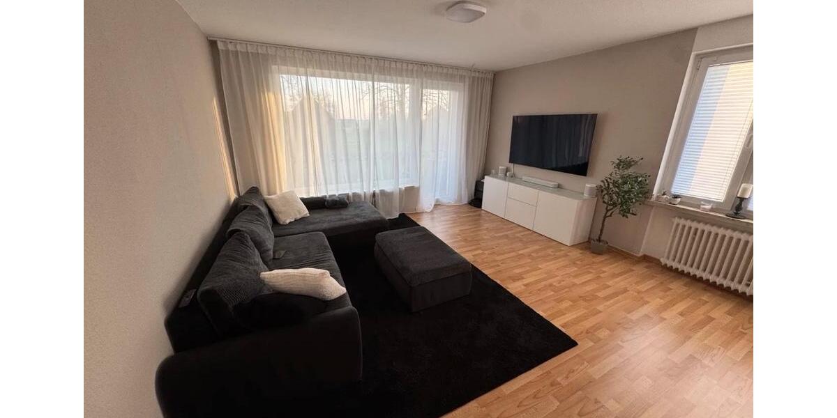Etagenwohnung Hildesheim - 3 Zimmer, 97 m&sup2;, 935&euro; | Angebot:26020544