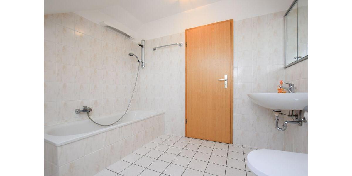Dachgeschoßwohnung Salzgitter Ortschaft Nord - 2 Zimmer, 76 m&sup2;, 550&euro; | Angebot:26480916