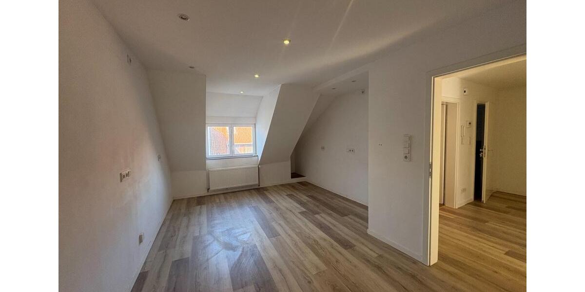 Etagenwohnung Hildesheim - 2 Zimmer, 60 m&sup2;, 570&euro; | Angebot:25963337