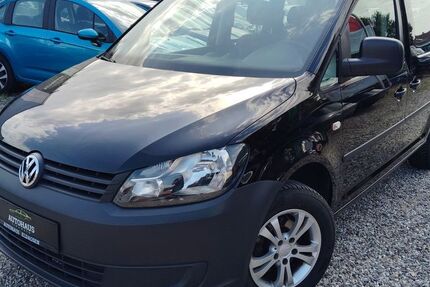 VW Caddy 117.250 km 7.800 &euro; Springe 31832