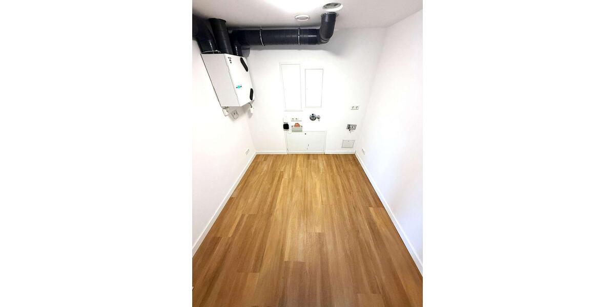 Dachgeschoßwohnung Sehnde - 3 Zimmer, 83 m&sup2;, 930&euro; | Angebot:26663680