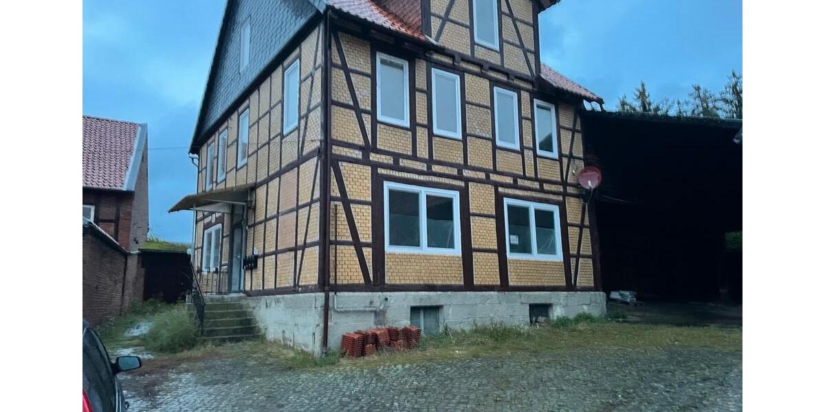 Mehrfamilienhaus, Wohnhaus Alfeld (Leine) - 6 Zimmer, 220 m&sup2;, 1.450&euro; | Angebot:23731670
