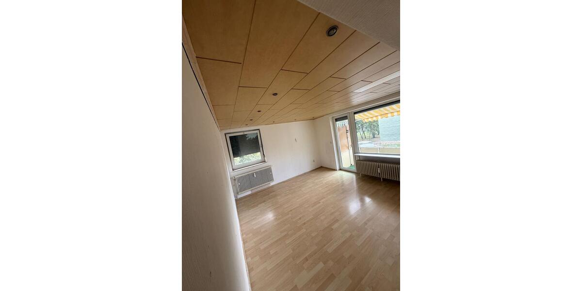 Etagenwohnung Salzgitter - 3 Zimmer, 65 m&sup2;, 550&euro; | Angebot:25794491