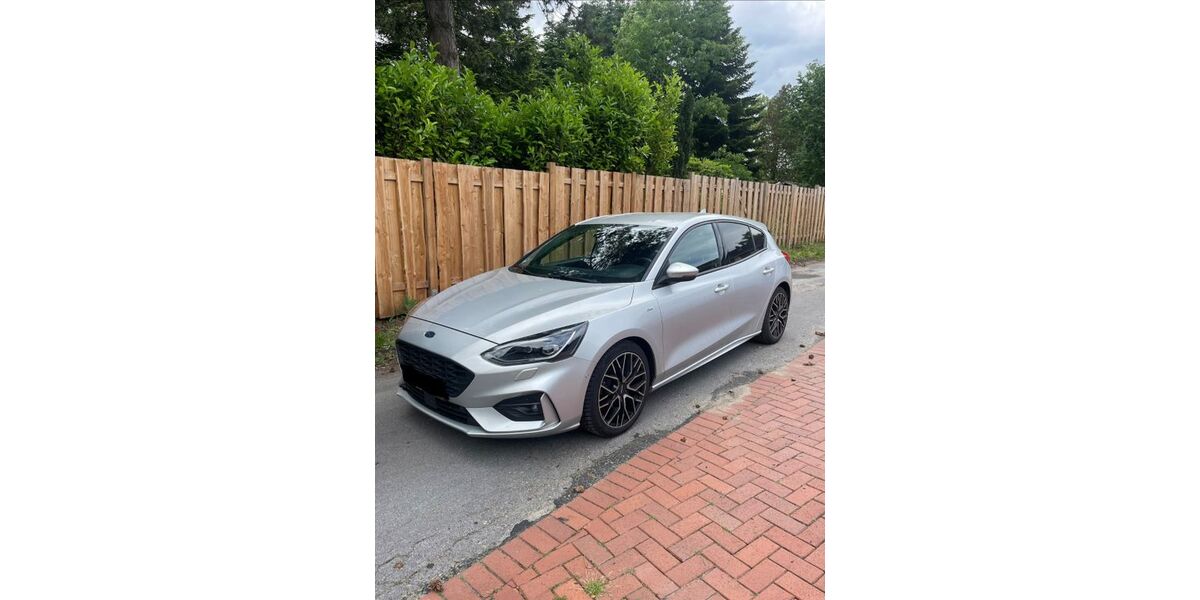 Ford Focus 129.000 km 10.300 &euro; Hannover 30655