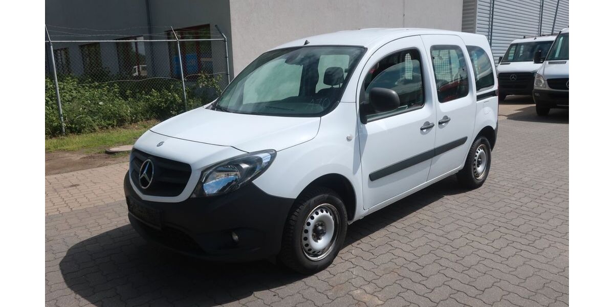 Mercedes-Benz Citan 207.888 km 6.900 &euro; Hannover 30179