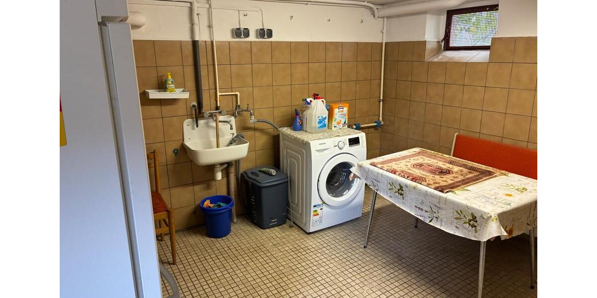 Doppelhaushälfte Bockenem - 6 Zimmer, 120 m&sup2;, 175.000&euro; | Angebot:27025194