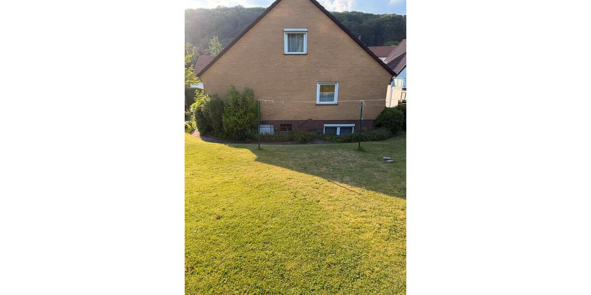 Einfamilienhaus Bad Salzdetfurth - 8 Zimmer, 250 m&sup2;, 329.000&euro; | Angebot:25282138