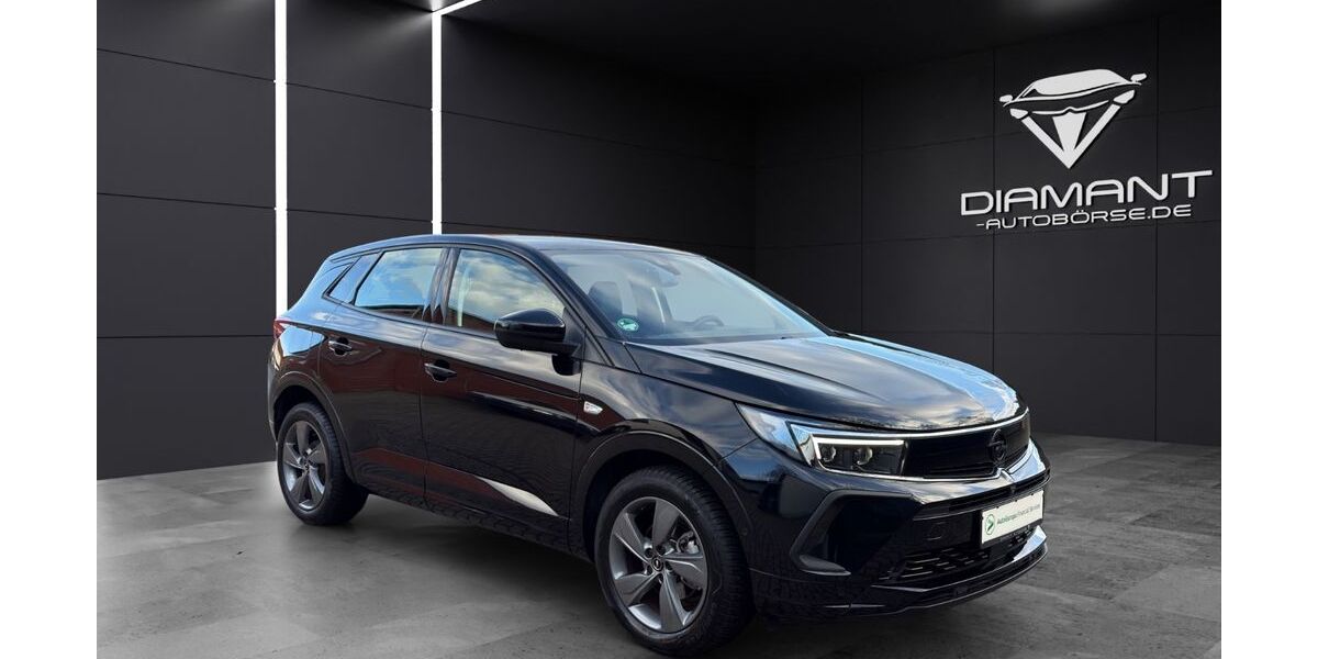 Opel Grandland (X) 16.042 km 21.750 &euro; Salzgitter-Lebenstedt 38226