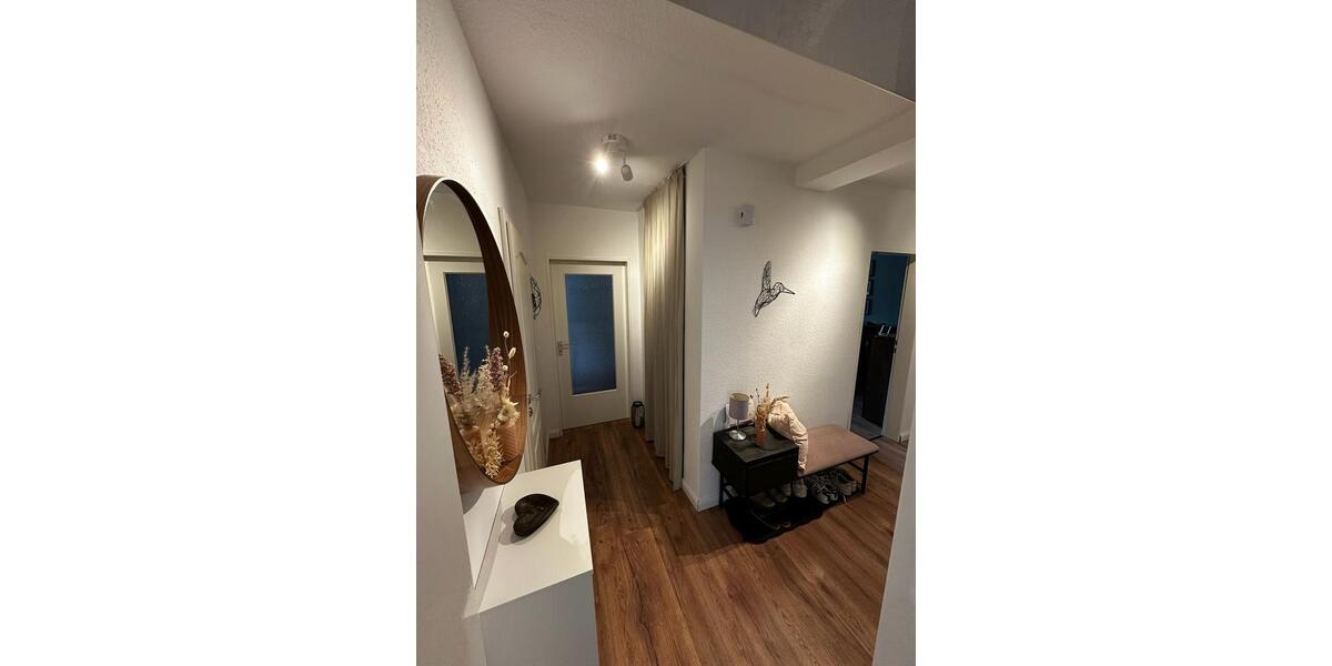 Etagenwohnung Ronnenberg - 3 Zimmer, 90 m&sup2;, 280.000&euro; | Angebot:27025526