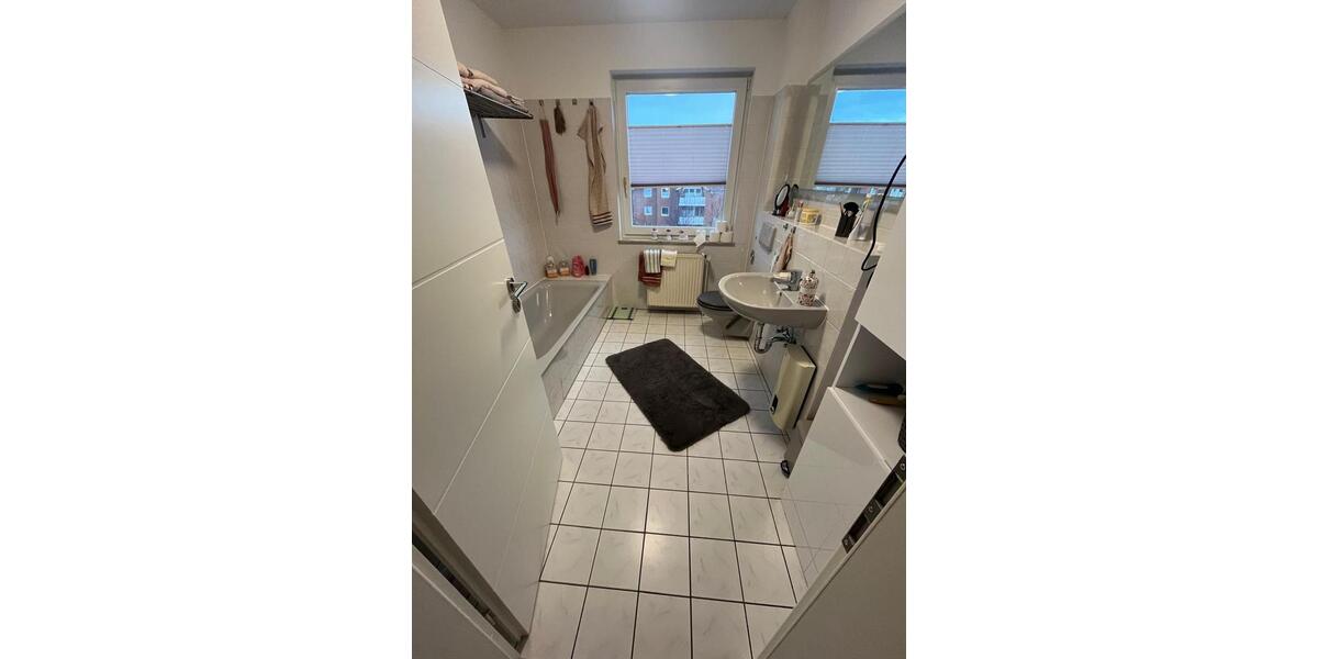 Etagenwohnung Holle - 3 Zimmer, 85 m&sup2;, 1.090&euro; | Angebot:25722218