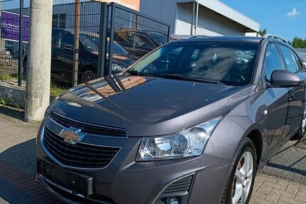 Chevrolet Cruze 89.000 km 5.800 &euro; Hannover 30453