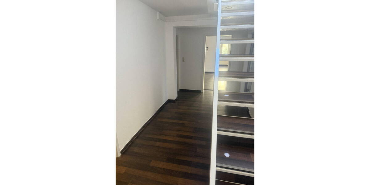 Einfamilienhaus Hannover Kleefeld - 4 Zimmer, 180 m&sup2;, 1.650&euro; | Angebot:26822287