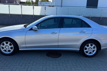 Mercedes-Benz E 350 164.300 km 13.900 &euro; Salzgitter-Lebenstedt 38226