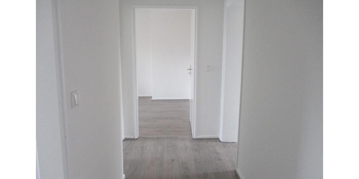 Etagenwohnung Salzgitter - 3 Zimmer, 61 m&sup2;, 366&euro; | Angebot:25756222