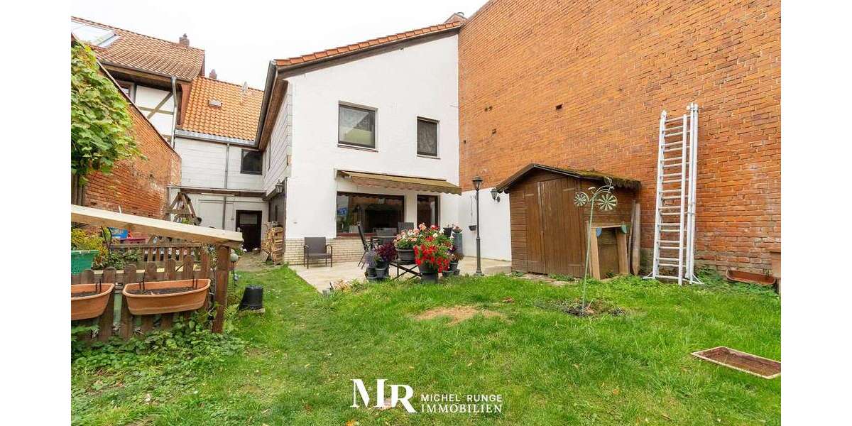 Einfamilienhaus Pattensen - 7 Zimmer, 196 m&sup2;, 290.000&euro; | Angebot:22971484