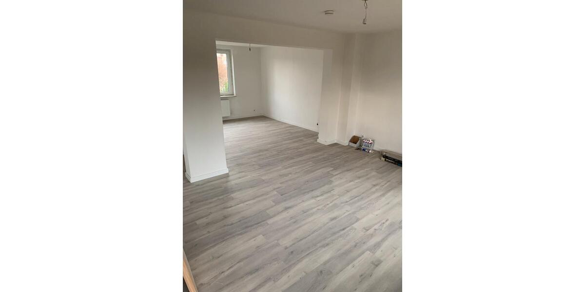 Etagenwohnung Hannover Döhren-Wülfel - 5 Zimmer, 160 m&sup2;, 1.850&euro; | Angebot:25756573