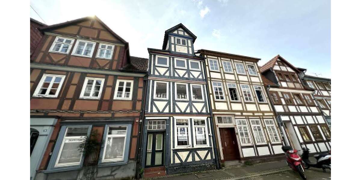 Einfamilienhaus Peine - 8 Zimmer, 192 m&sup2;, 89.000&euro; | Angebot:25455869