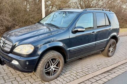 Mercedes-Benz ML 270 277.000 km 7.499 &euro; Laatzen 30880