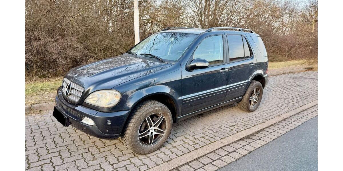 Mercedes-Benz ML 270 277.000 km 7.499 &euro; Laatzen 30880