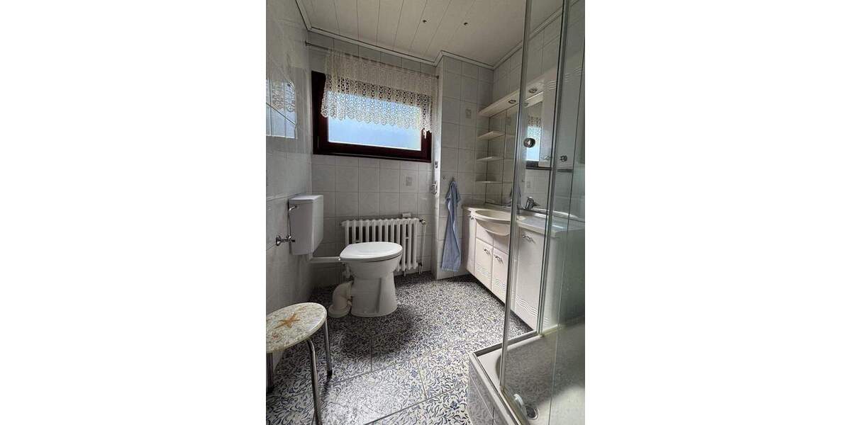 Mehrfamilienhaus, Wohnhaus Sehnde Ilten - 7 Zimmer, 194 m&sup2;, 339.000&euro; | Angebot:25733350