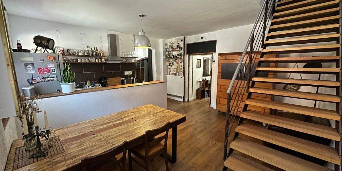 Reihenmittelhaus Hildesheim Ost - 4 Zimmer, 151 m&sup2;, 299.000&euro; | Angebot:25775109