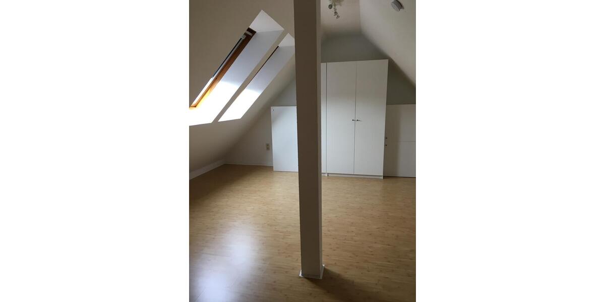 Dachgeschoßwohnung Salzgitter Ortschaft Nord - 1 Zimmer, 67 m&sup2;, 570&euro; | Angebot:25924393