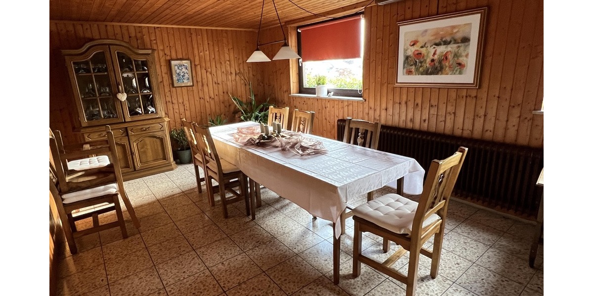 Großzügiger Bungalow in ruhiger Lage - Bungalow Algermissen Lühnde | Angebot:25379510