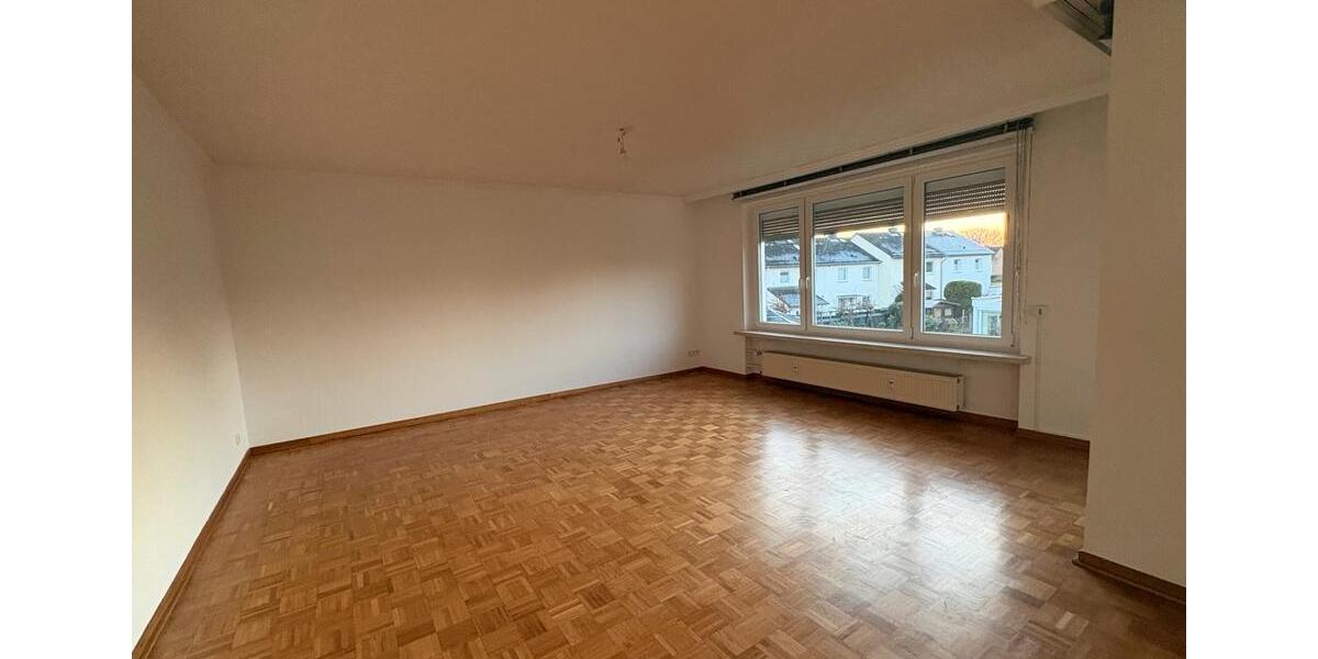 Etagenwohnung Pattensen - 2 Zimmer, 80 m&sup2;, 785&euro; | Angebot:25999978