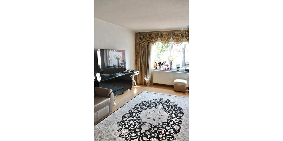 Reihenhaus Laatzen - 7 Zimmer, 193 m&sup2;, 595.000&euro; | Angebot:24654957