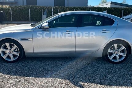Jaguar XE 154.131 km 14.990 &euro; Gross Düngen 31162